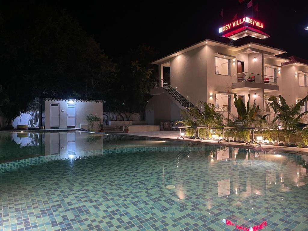 Dev Villa Resort Rajsamand Buitenkant foto