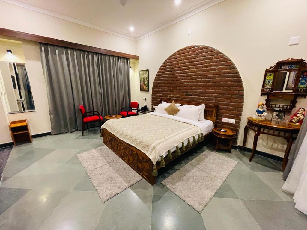 Dev Villa Resort Rajsamand Buitenkant foto